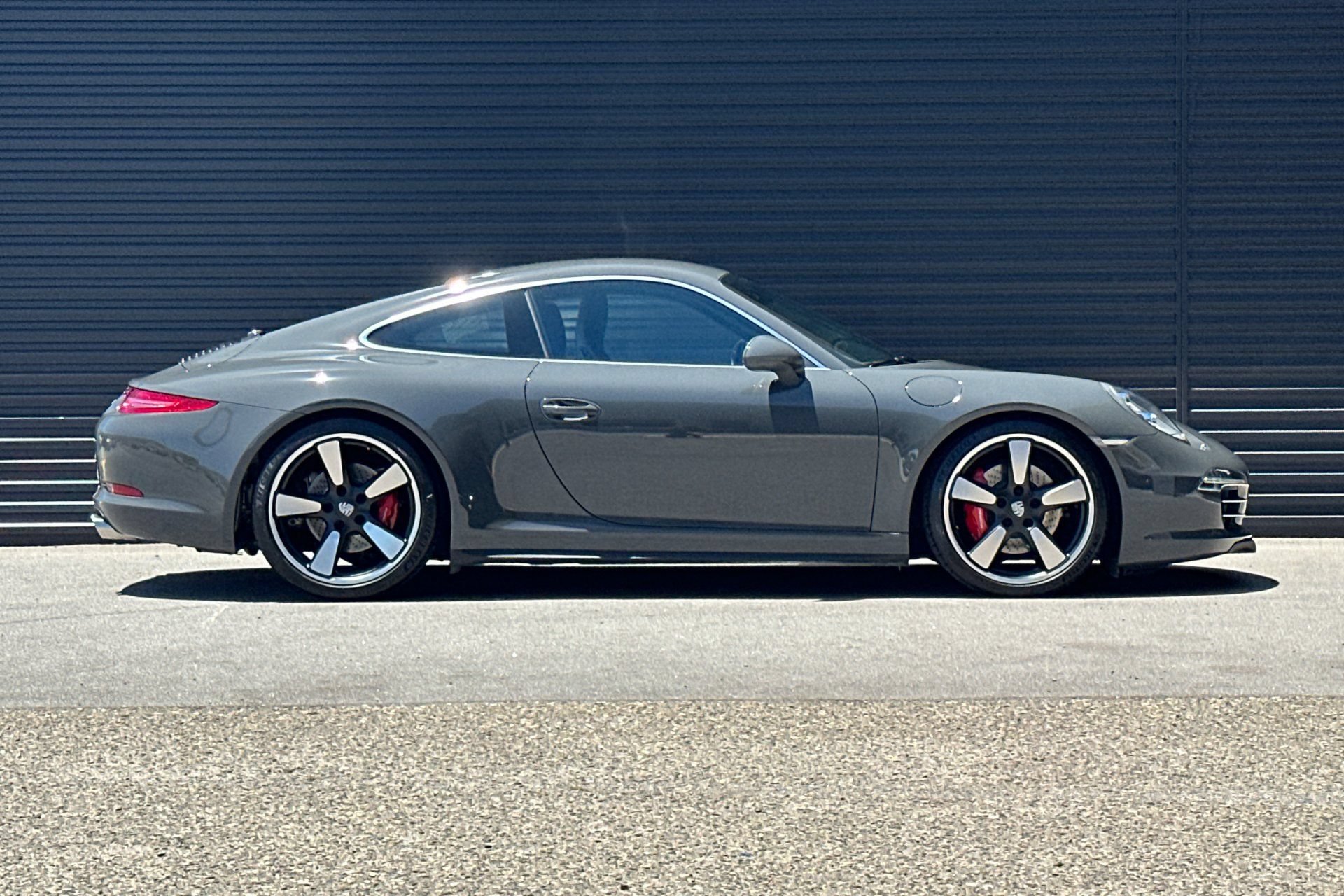 Used 2014 Porsche 911 50th Anniversary Edition RWD image 9