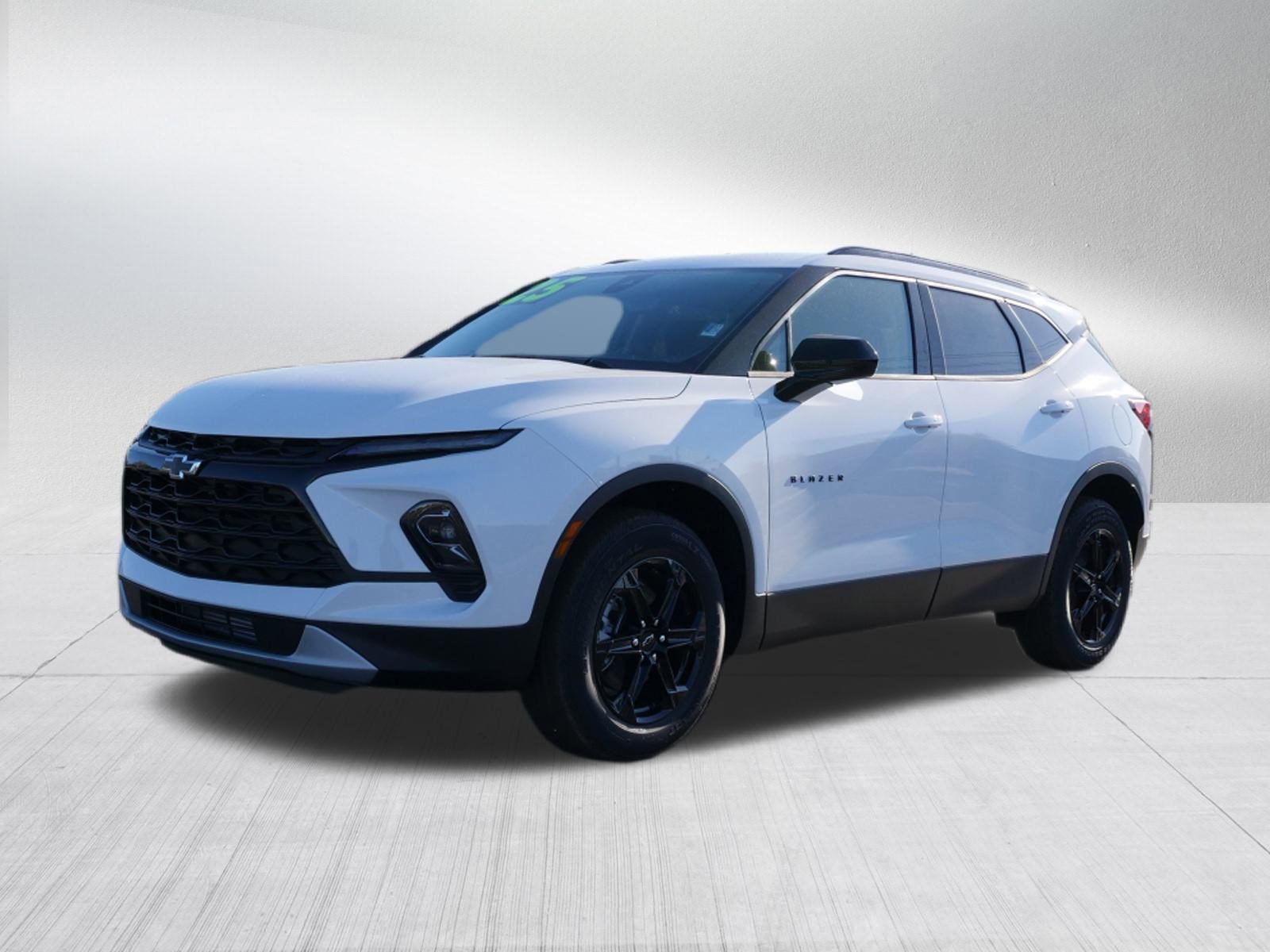 New 2025 Chevrolet Blazer LT image 7