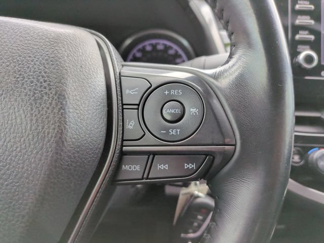 Used 2022 Toyota Camry SE FWD image 19