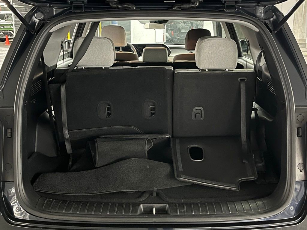 Used 2021 Hyundai Palisade SE image 32