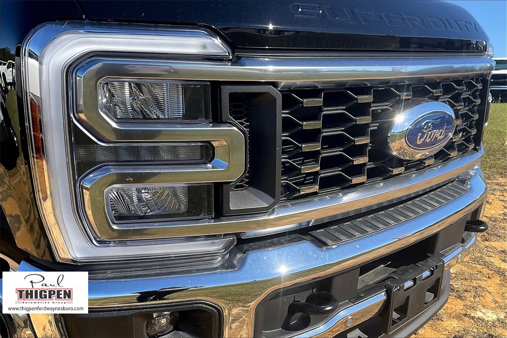 New 2026 Ford F350 King Ranch w/ Chrome Package image 16