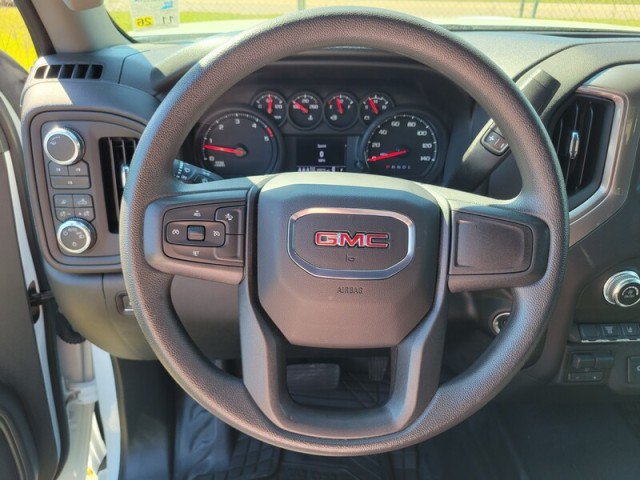 Used 2025 GMC Sierra 3500 Pro AWD/4WD image 9
