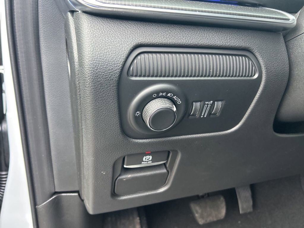 New 2026 Jeep Grand Wagoneer Summit image 40