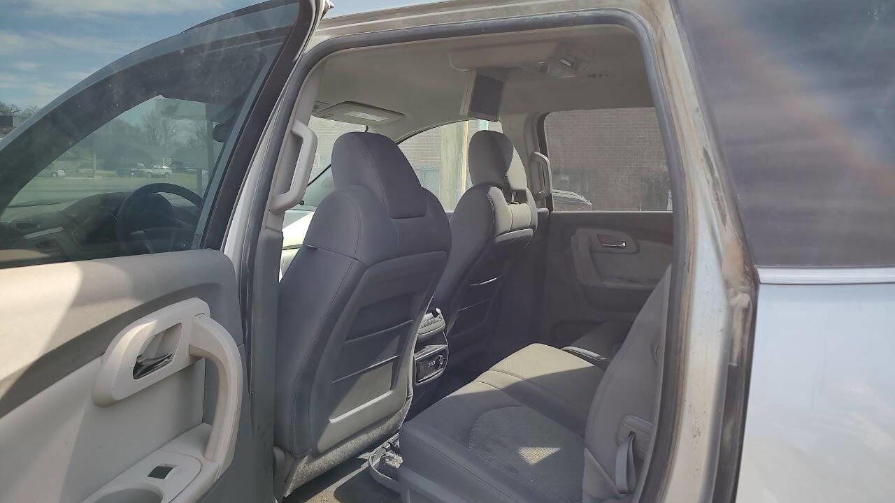 Used 2009 Chevrolet Traverse LT image 5