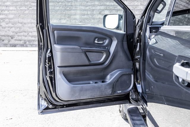 Used 2021 Nissan Titan PRO-4X w/ Pro-4x Utility Package AWD/4WD image 22