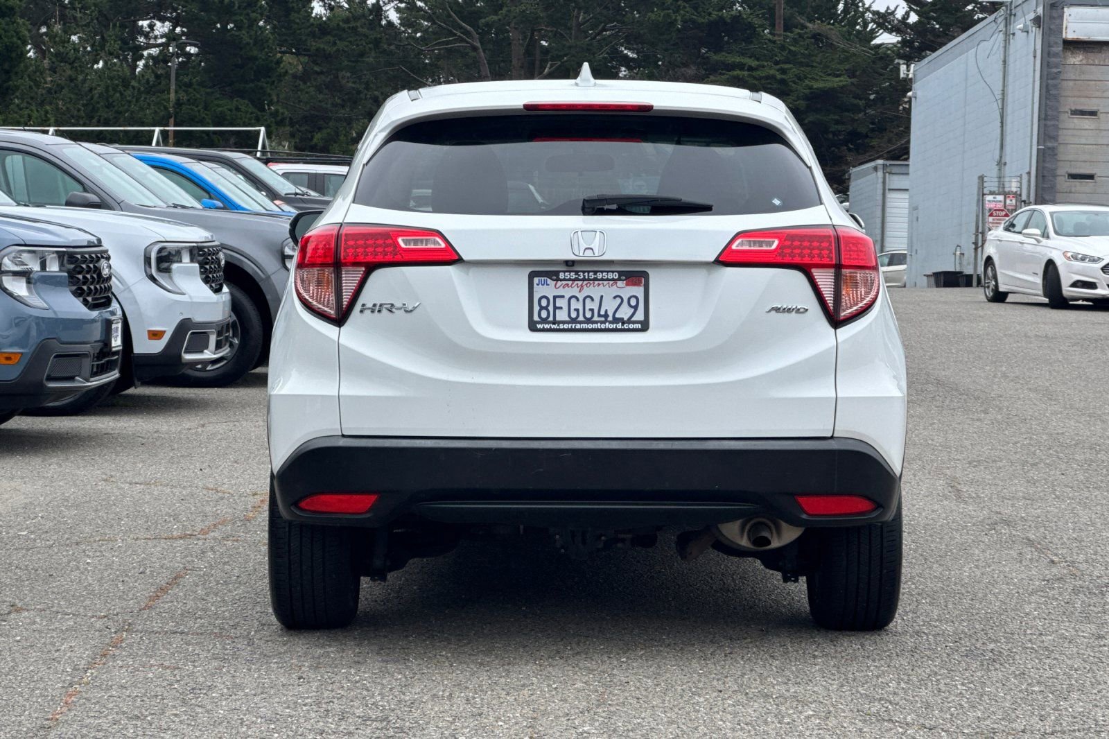 Used 2018 Honda HR-V EX image 6