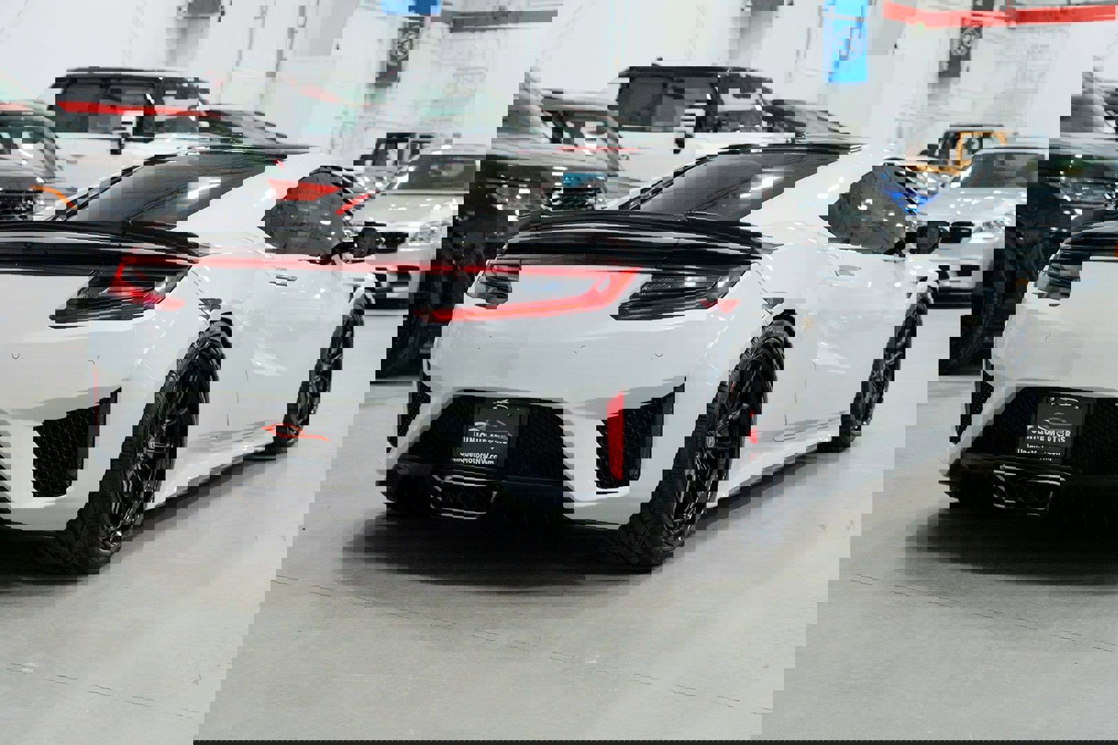 Used 2017 Acura NSX image 8