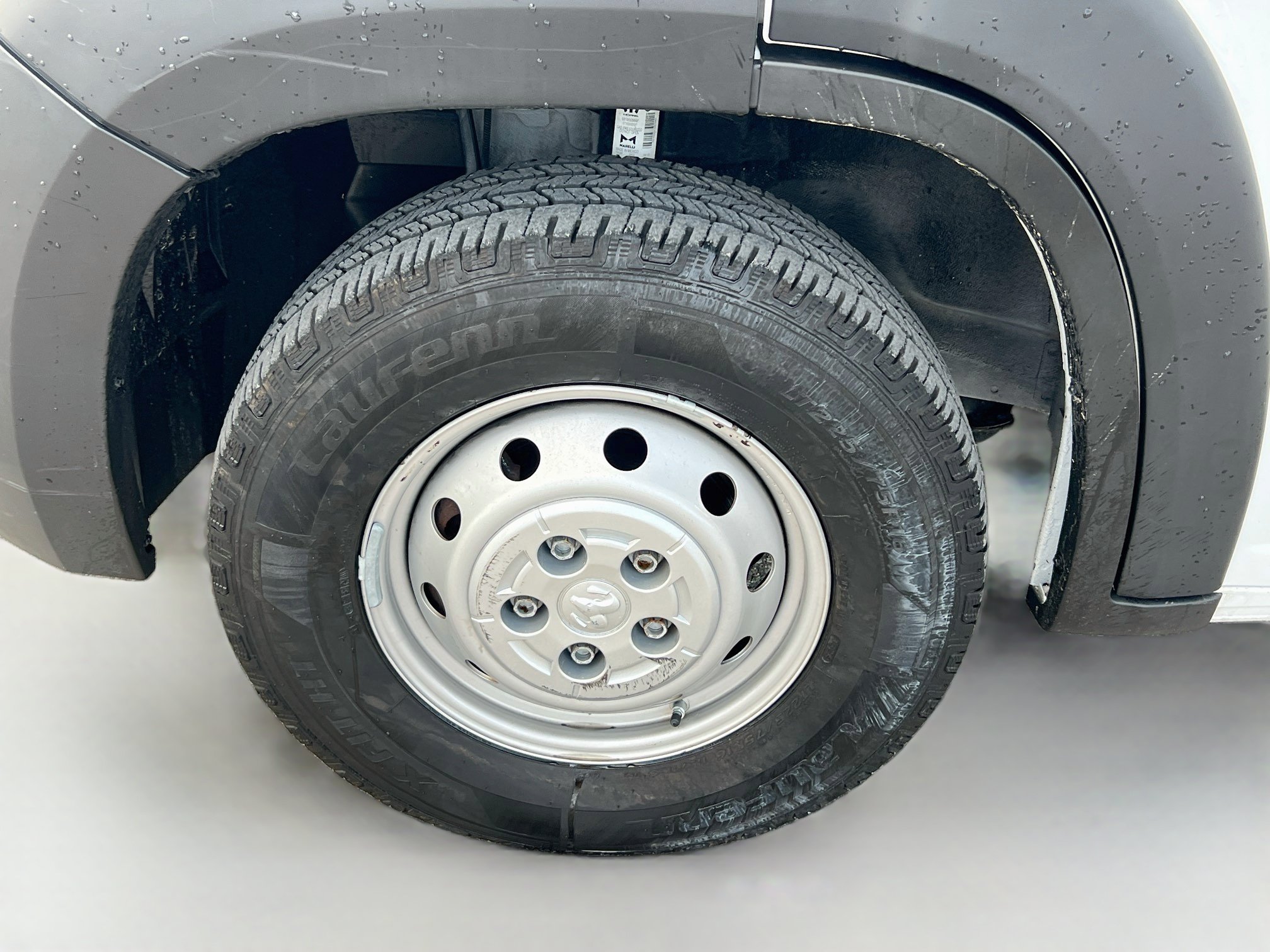 Used 2023 RAM ProMaster 2500 FWD image 13