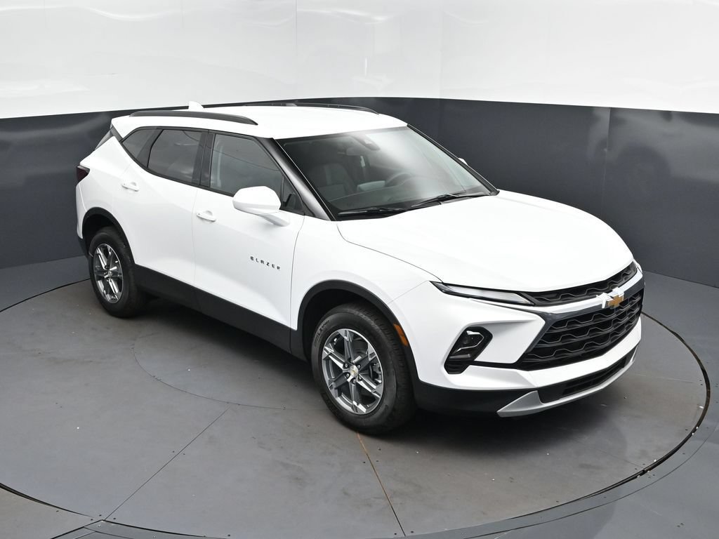 New 2026 Chevrolet Blazer LT w/ Convenience Package