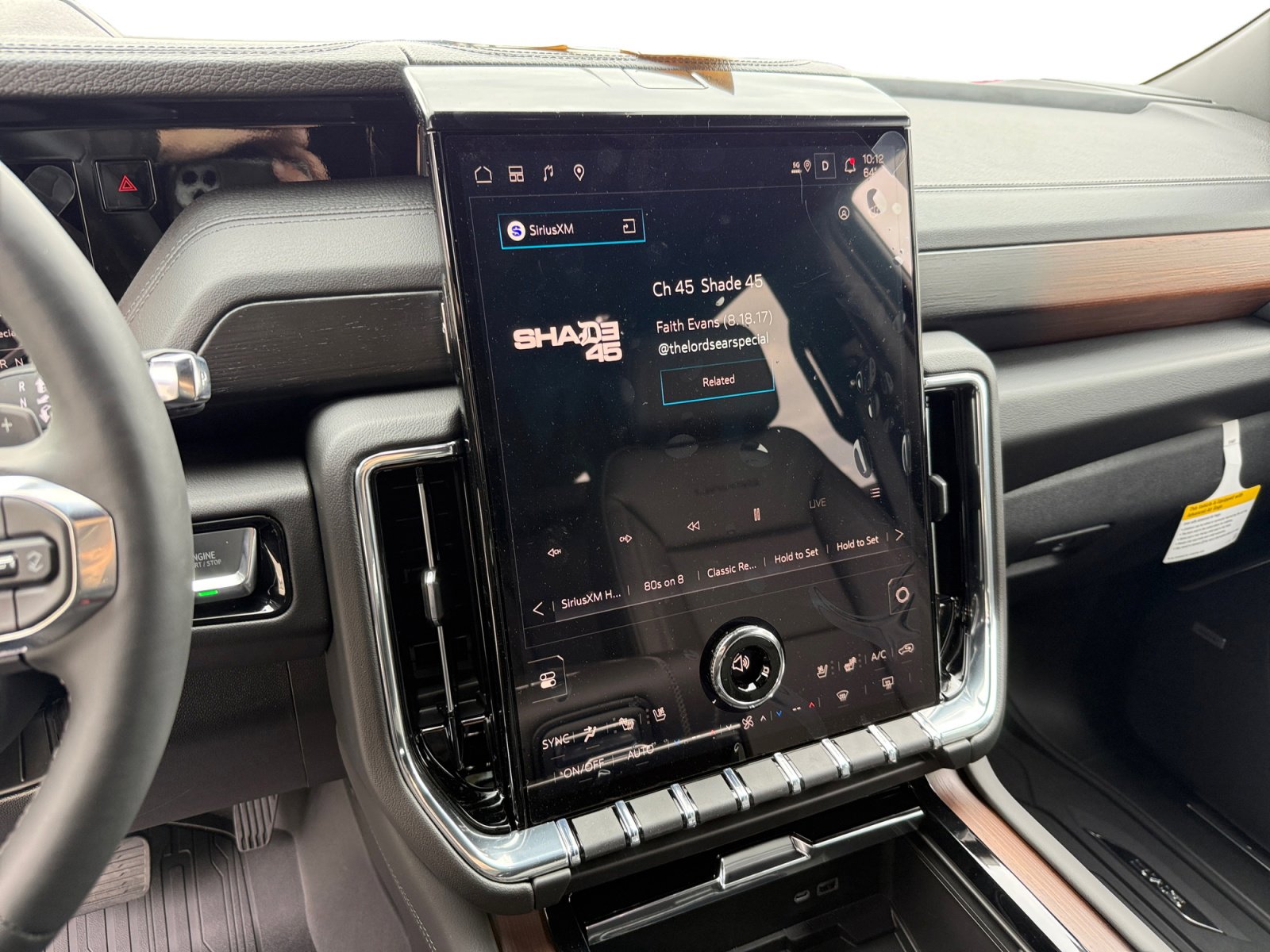 New 2026 GMC Yukon XL Denali w/ Sun & Power Step Package image 12