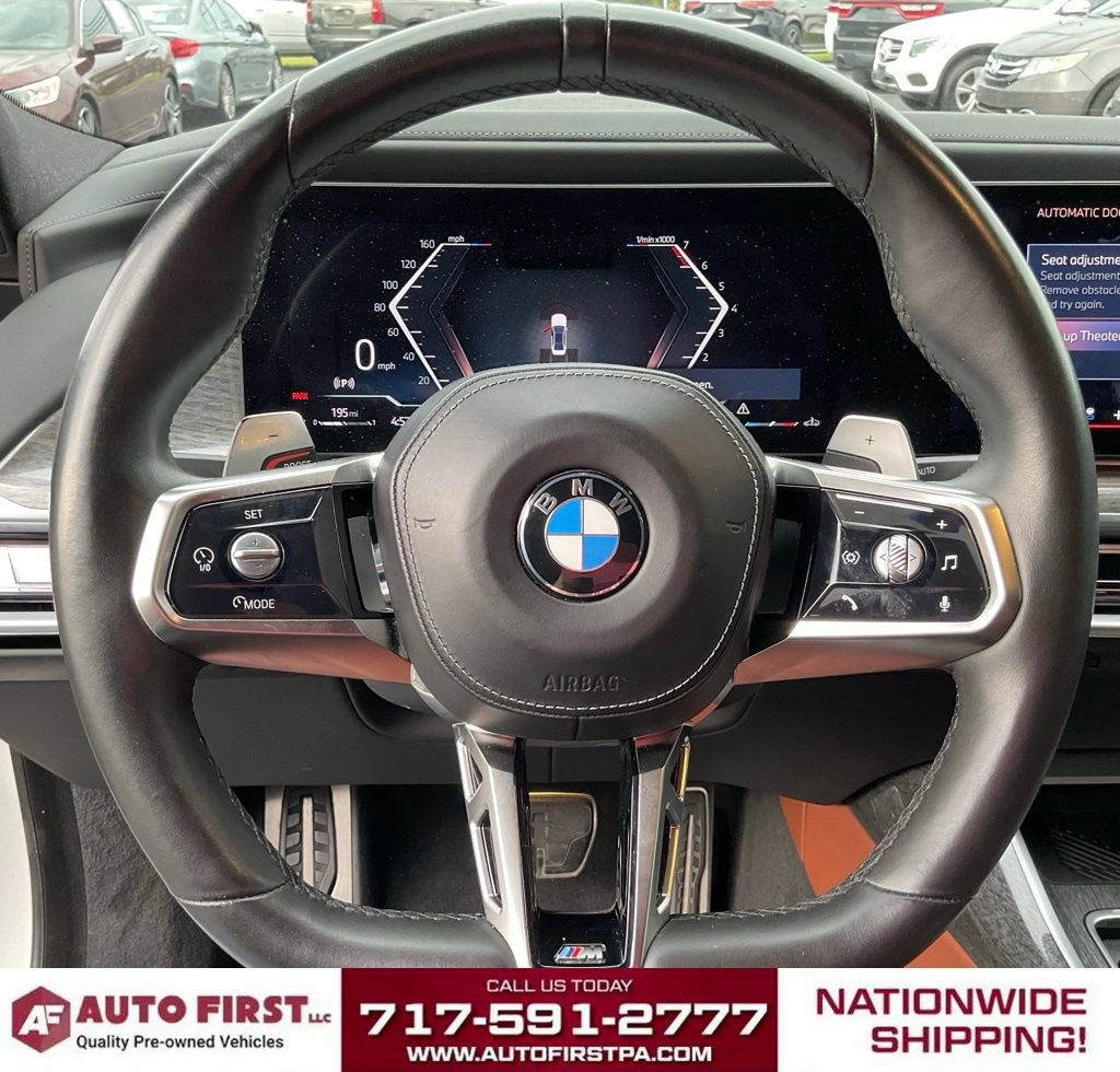 Used 2023 BMW 760i xDrive w/ Executive Package AWD/4WD image 34