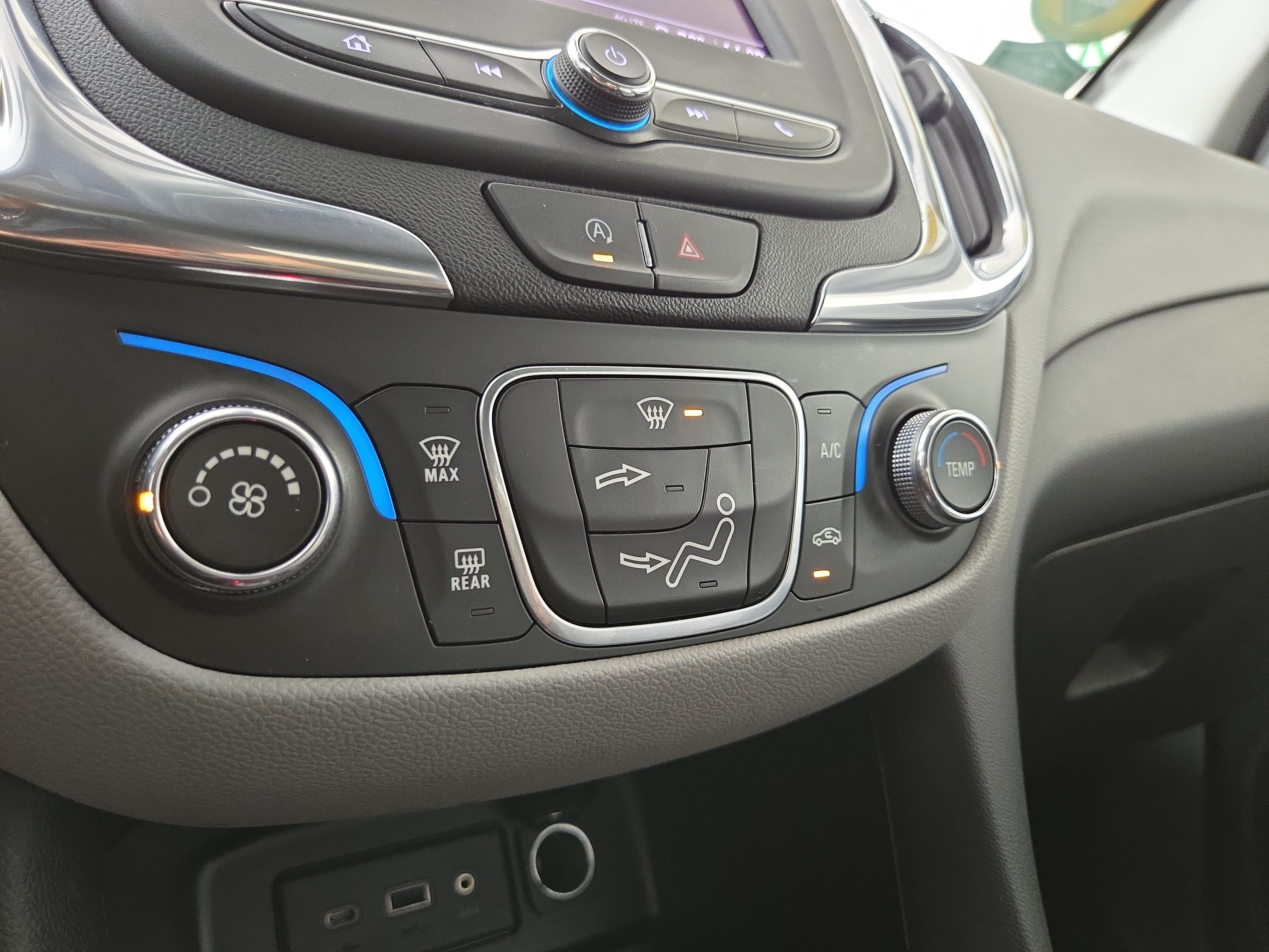 Certified 2024 Chevrolet Equinox LS w/ LS Convenience Package FWD image 26