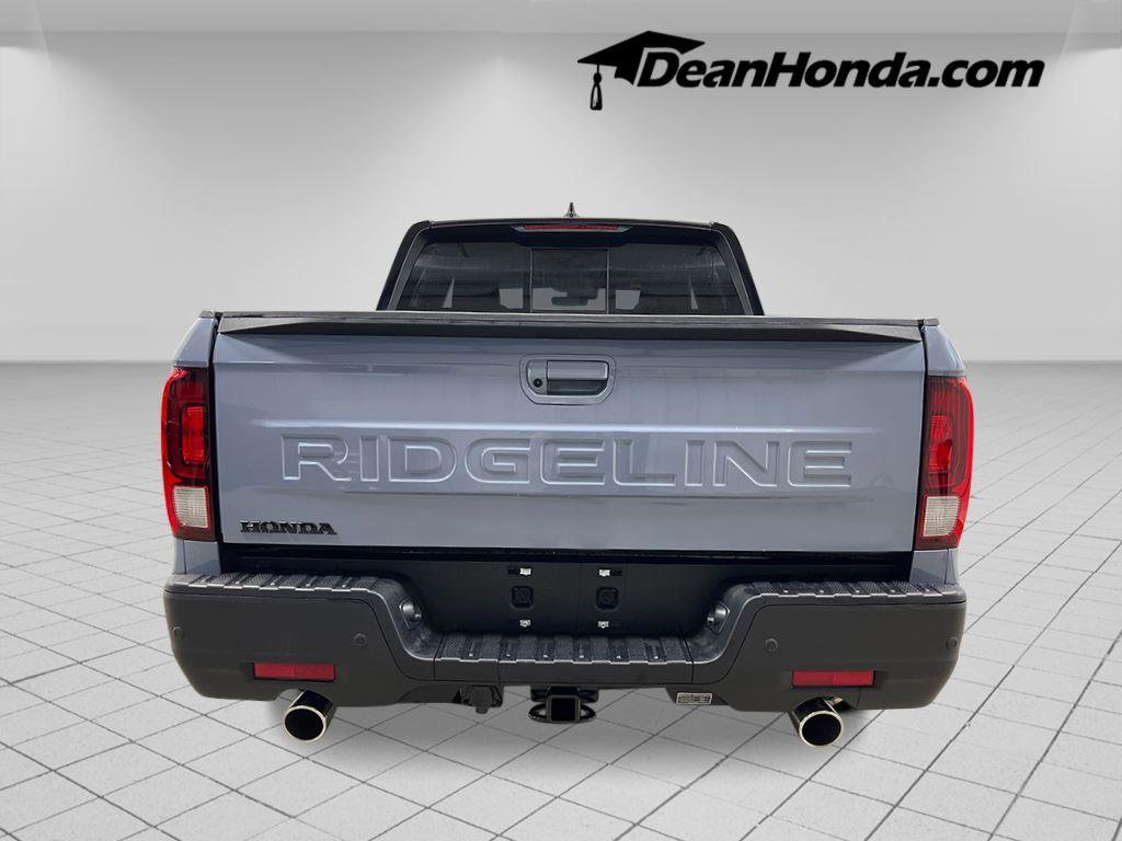 New 2026 Honda Ridgeline Black Edition image 4