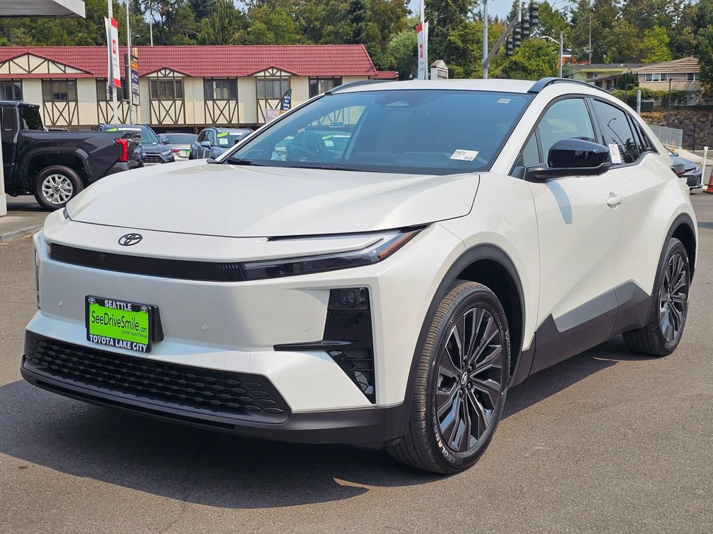 New 2026 Toyota C-HR AWD/4WD image 3