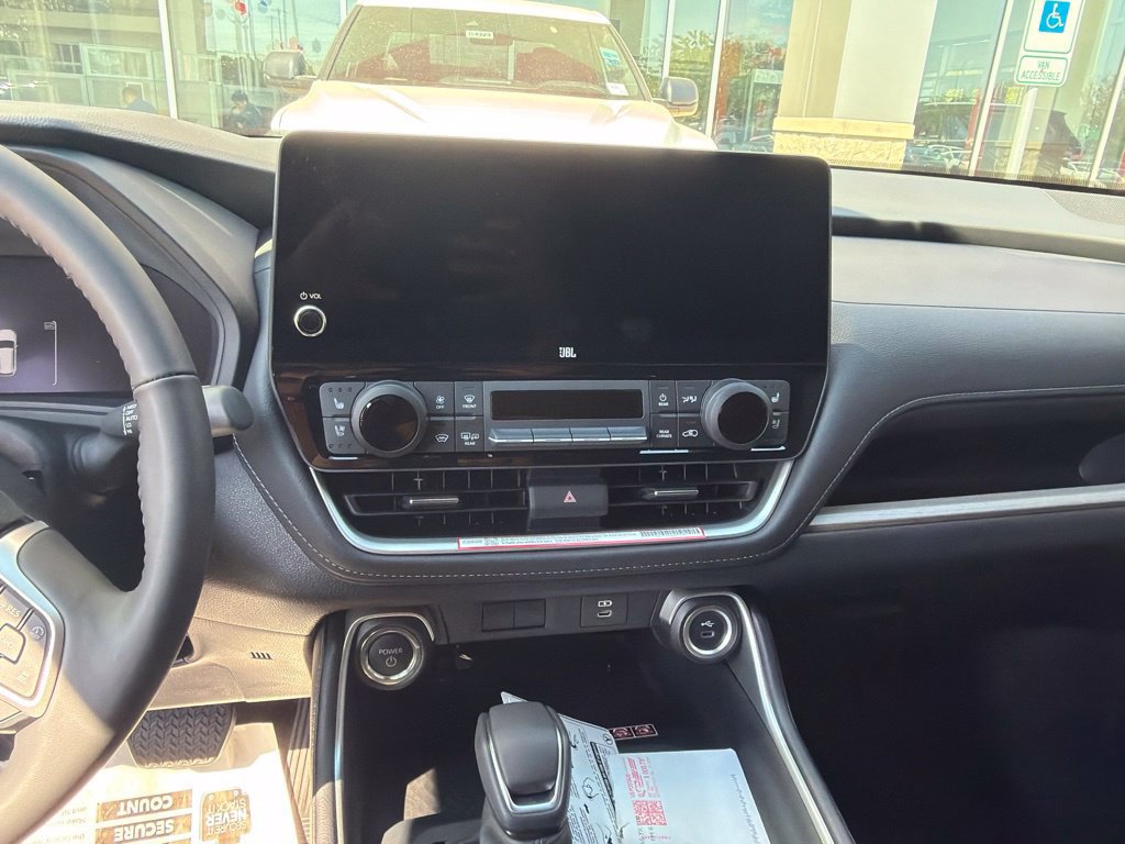 Used 2026 Toyota Grand Highlander AWD Hybrid image 4