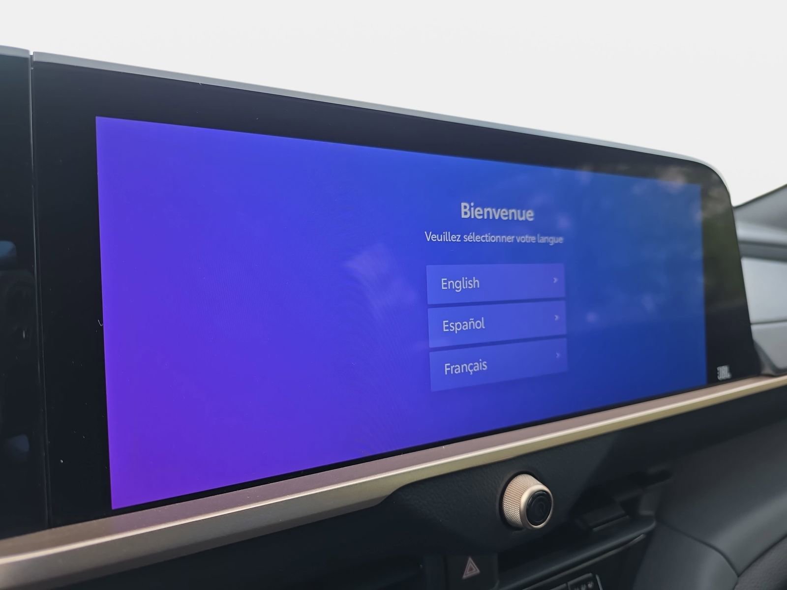 Used 2023 Toyota Crown XLE image 20