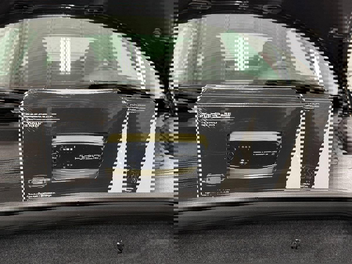 Used 2024 Porsche 911 Carrera 4S image 41