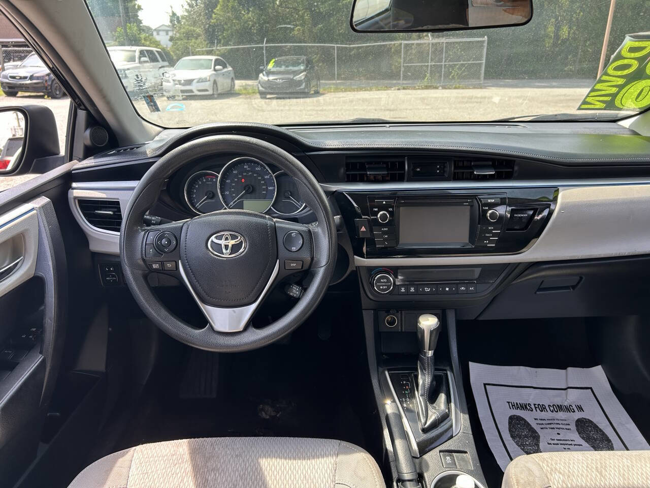 Used 2015 Toyota Corolla LE image 23