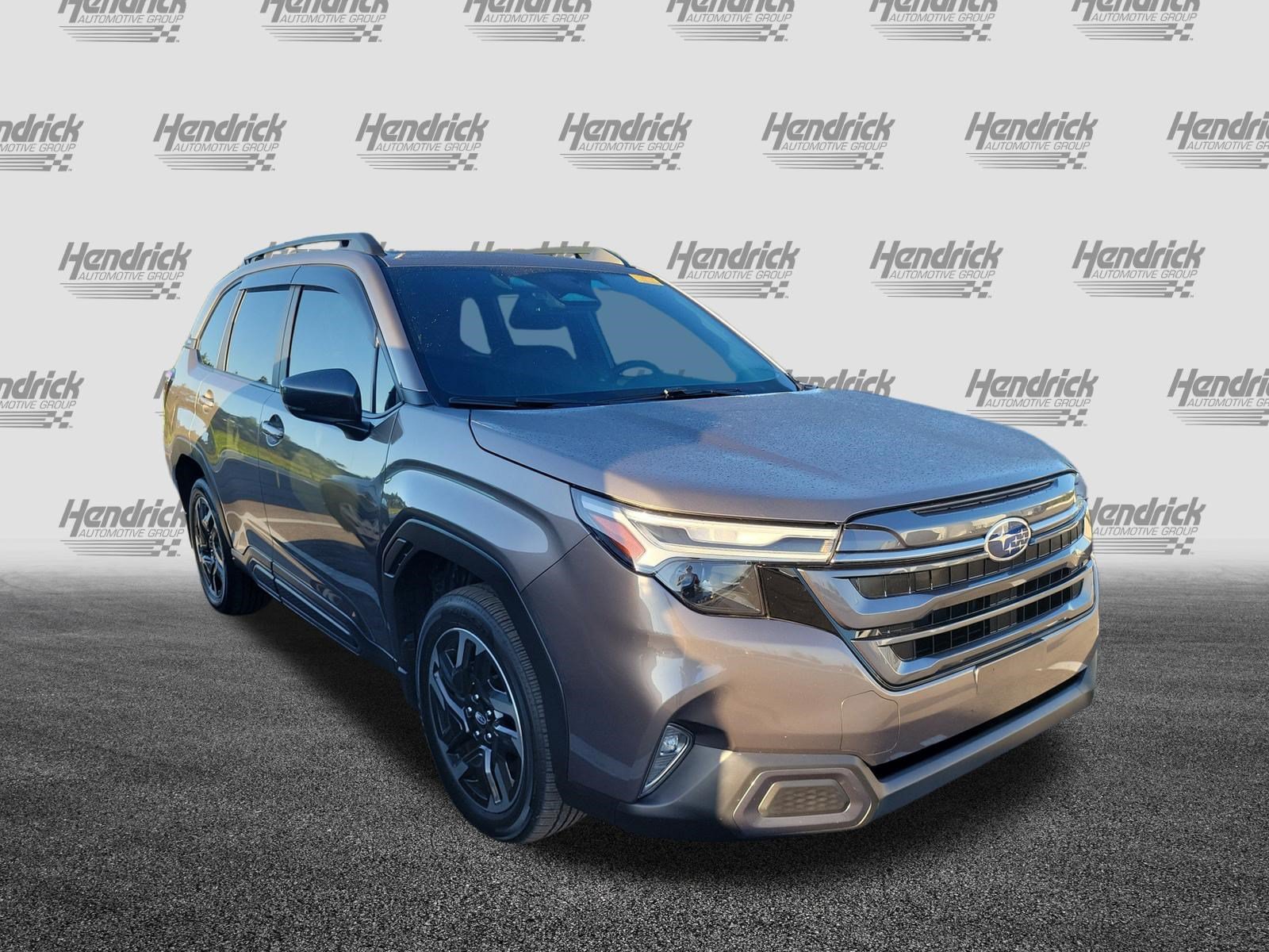 Used 2025 Subaru Forester Limited AWD/4WD image 2