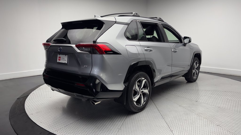 Certified 2024 Toyota RAV4 SE w/ Weather & Moonroof Package AWD/4WD image 46
