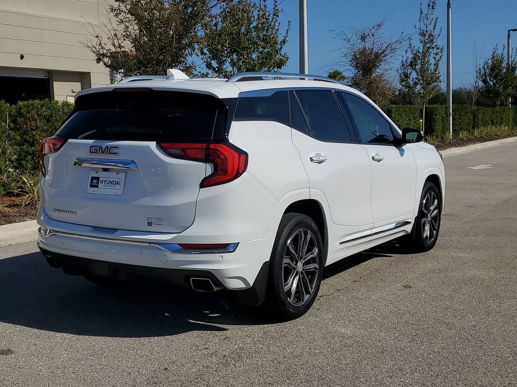 Used 2020 GMC Terrain Denali w/ Denali Premium Package image 5