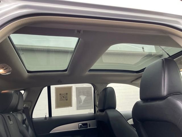 Used 2011 Lincoln MKX AWD w/ 102A Rapid Spec Order Code image 34