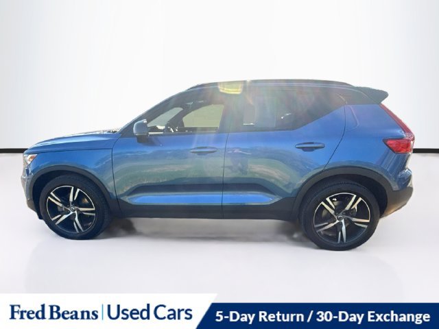 Used 2021 Volvo XC40 T5 R-Design w/ Climate Package AWD/4WD image 5