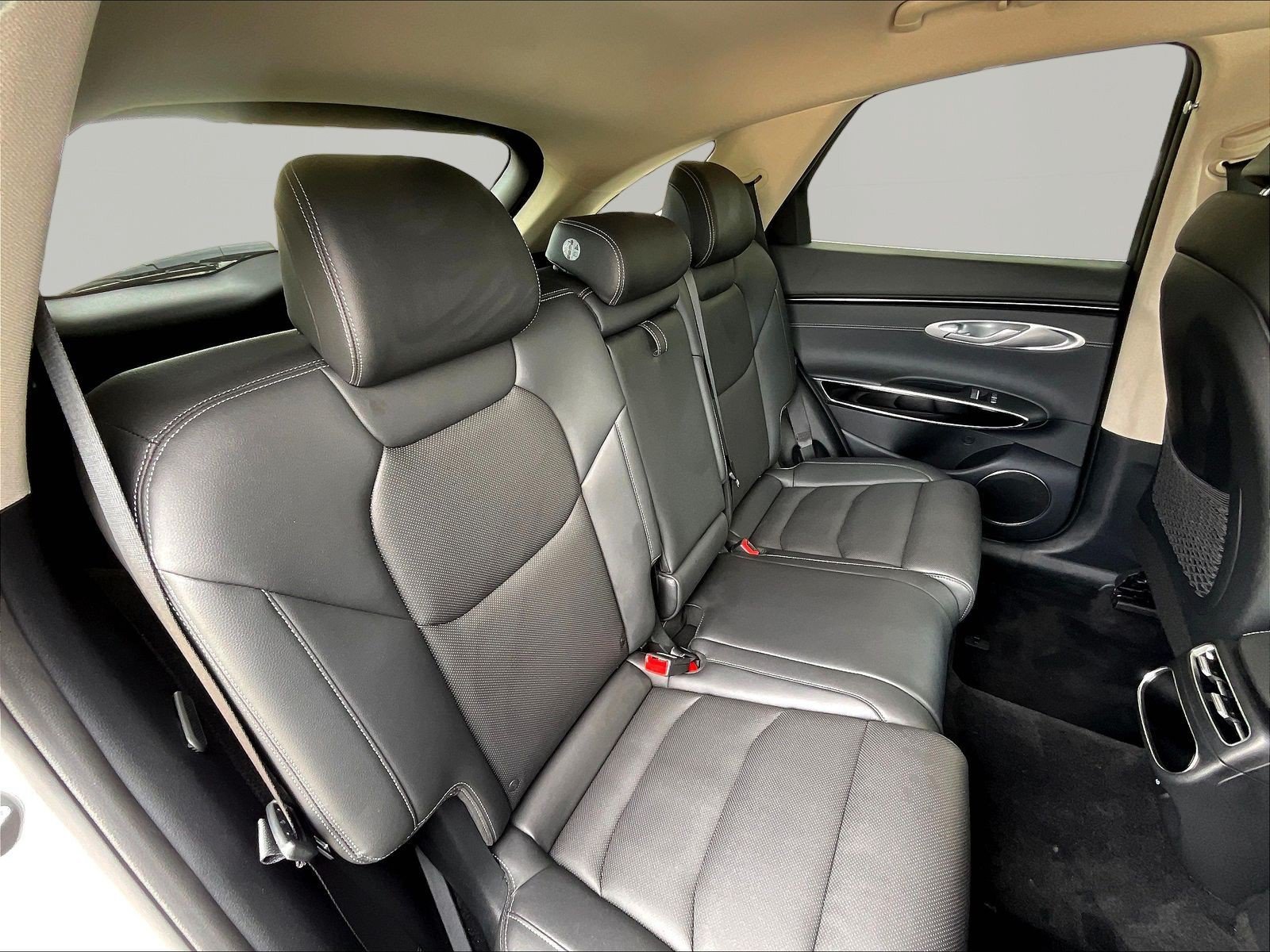 Used 2025 Genesis GV70 2.5T AWD/4WD image 25