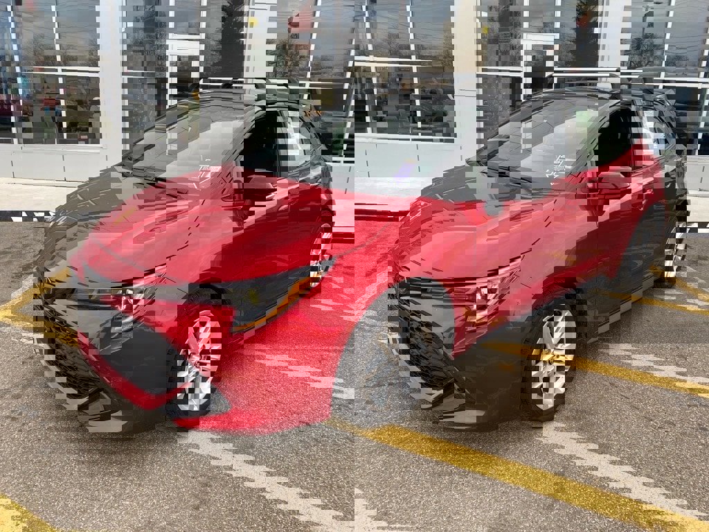 Used 2022 Toyota Corolla SE w/ SE Preferred Package