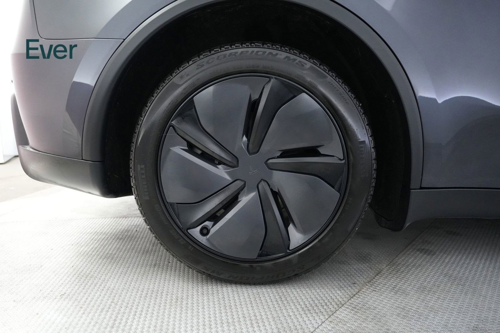 Used 2026 Tesla Model Y Long Range AWD/4WD image 22