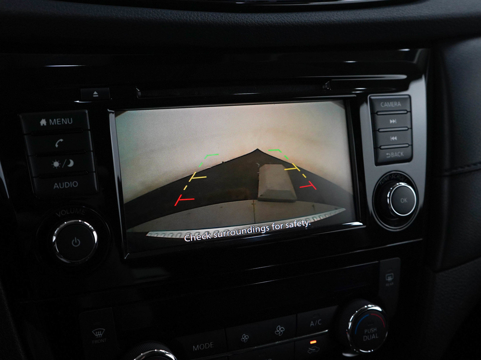 Used 2020 Nissan Rogue SV AWD/4WD image 22