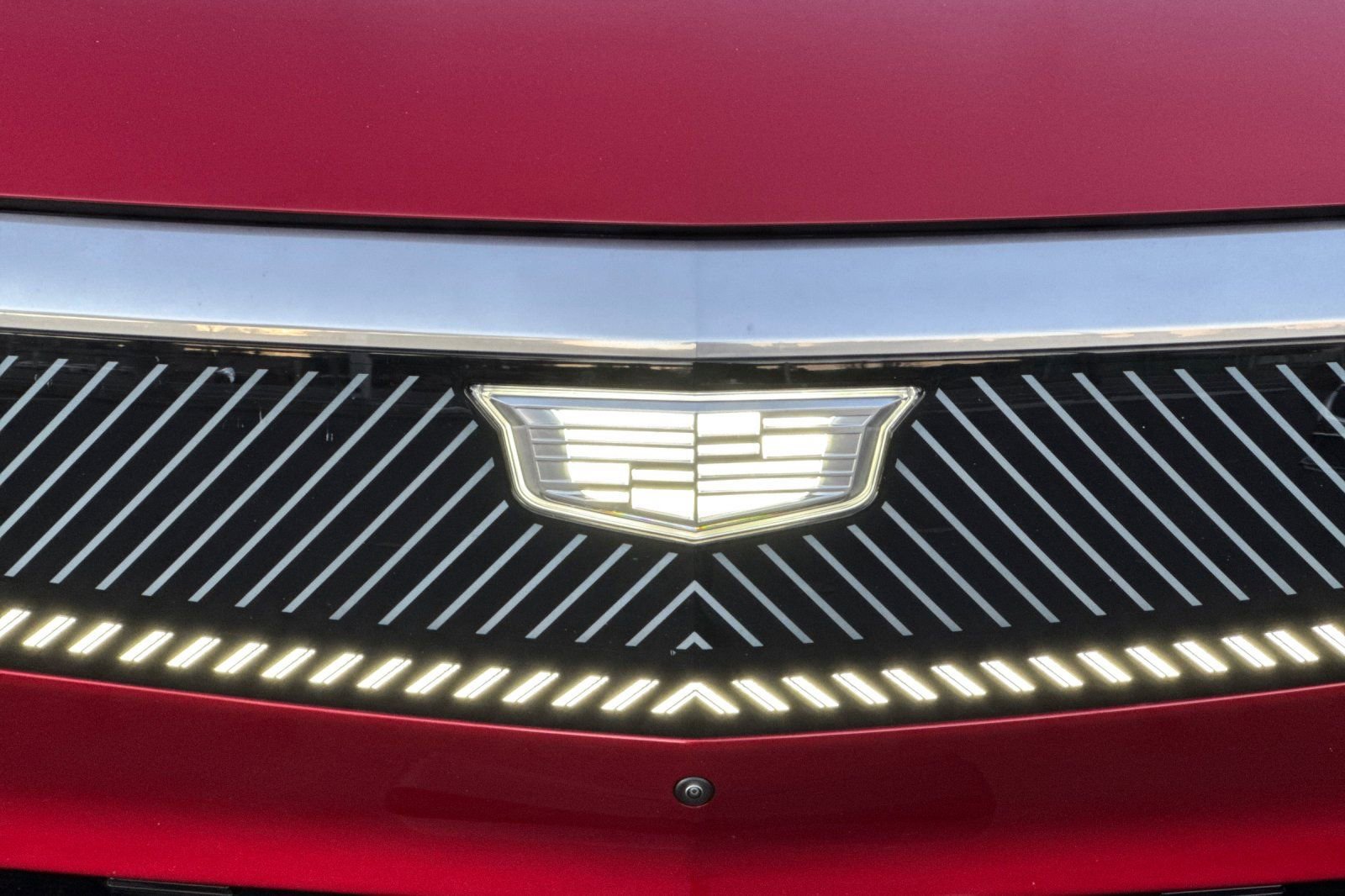 Certified 2025 Cadillac Optiq Luxury 1 image 41