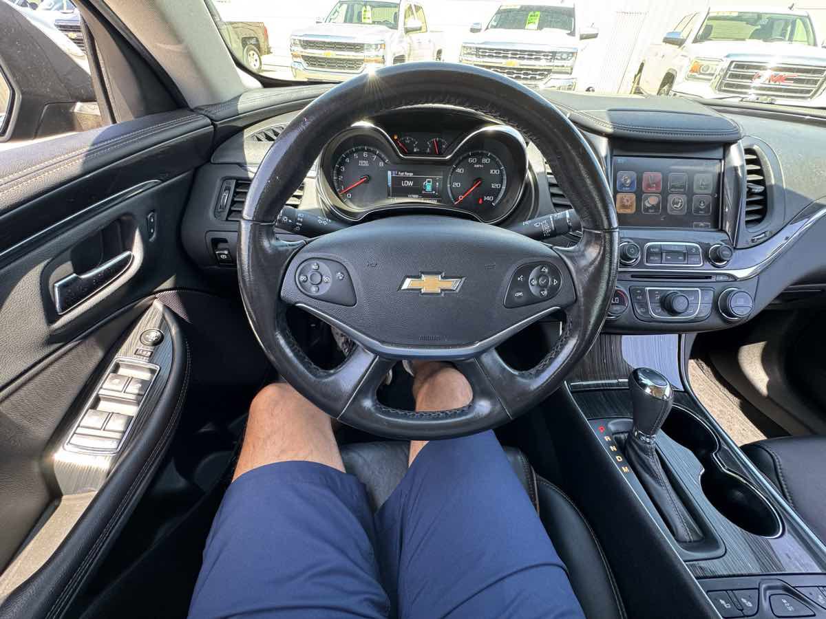 Used 2017 Chevrolet Impala Premier FWD image 30