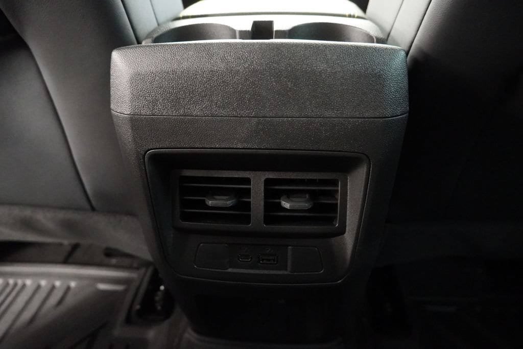 New 2026 Chevrolet Colorado ZR2 w/ Technology Package AWD/4WD image 30