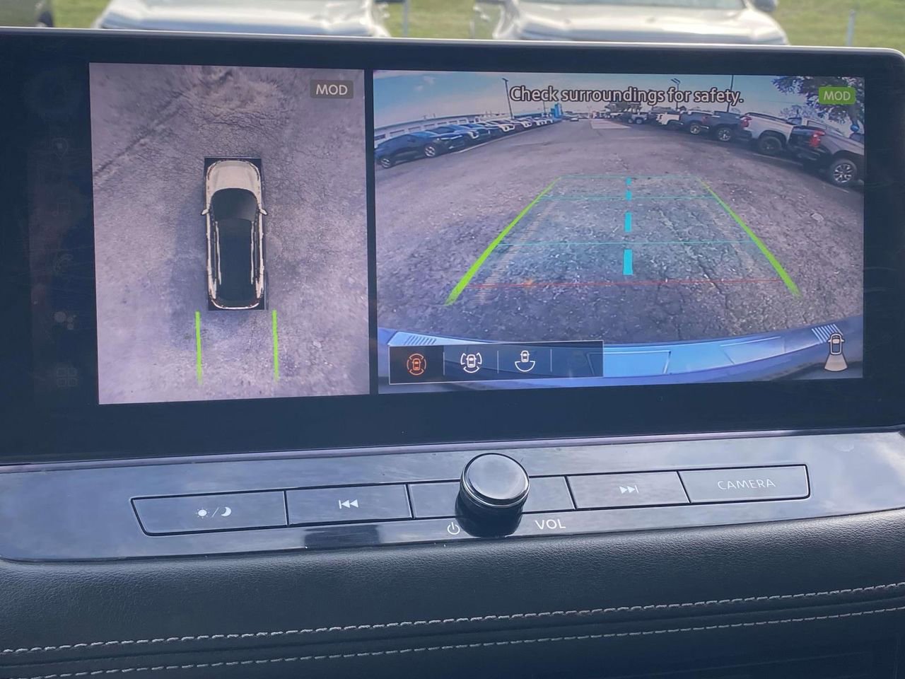 Used 2024 Nissan Rogue SL image 25