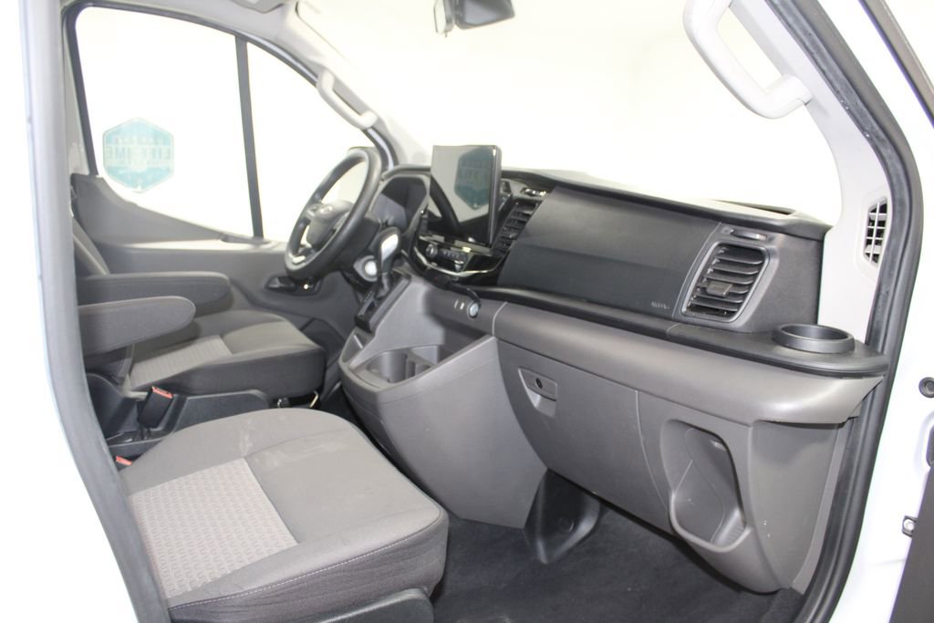 Used 2023 Ford Transit 350 XLT image 27