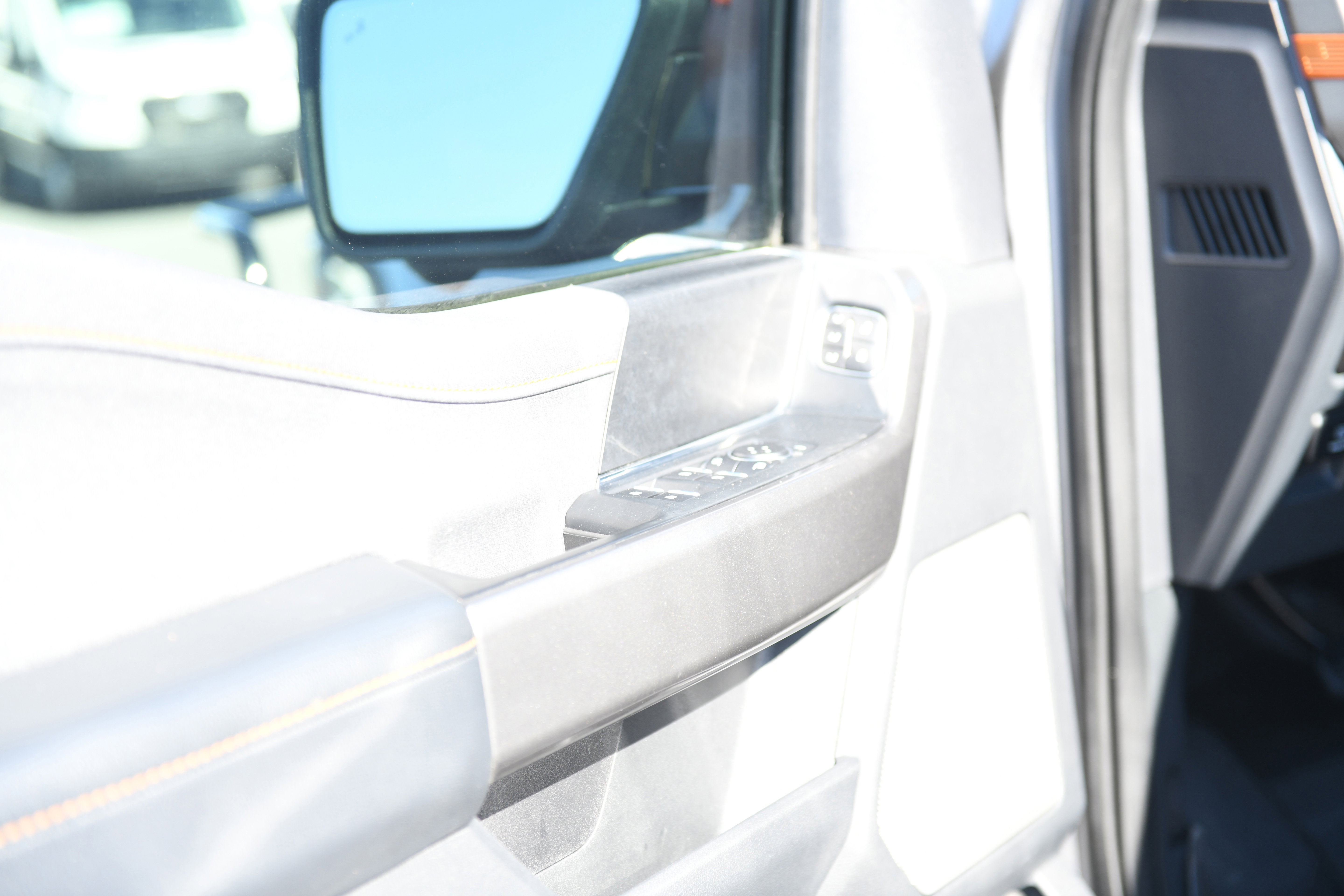 Used 2023 Ford F150 Tremor w/ Equipment Group 402A High image 17