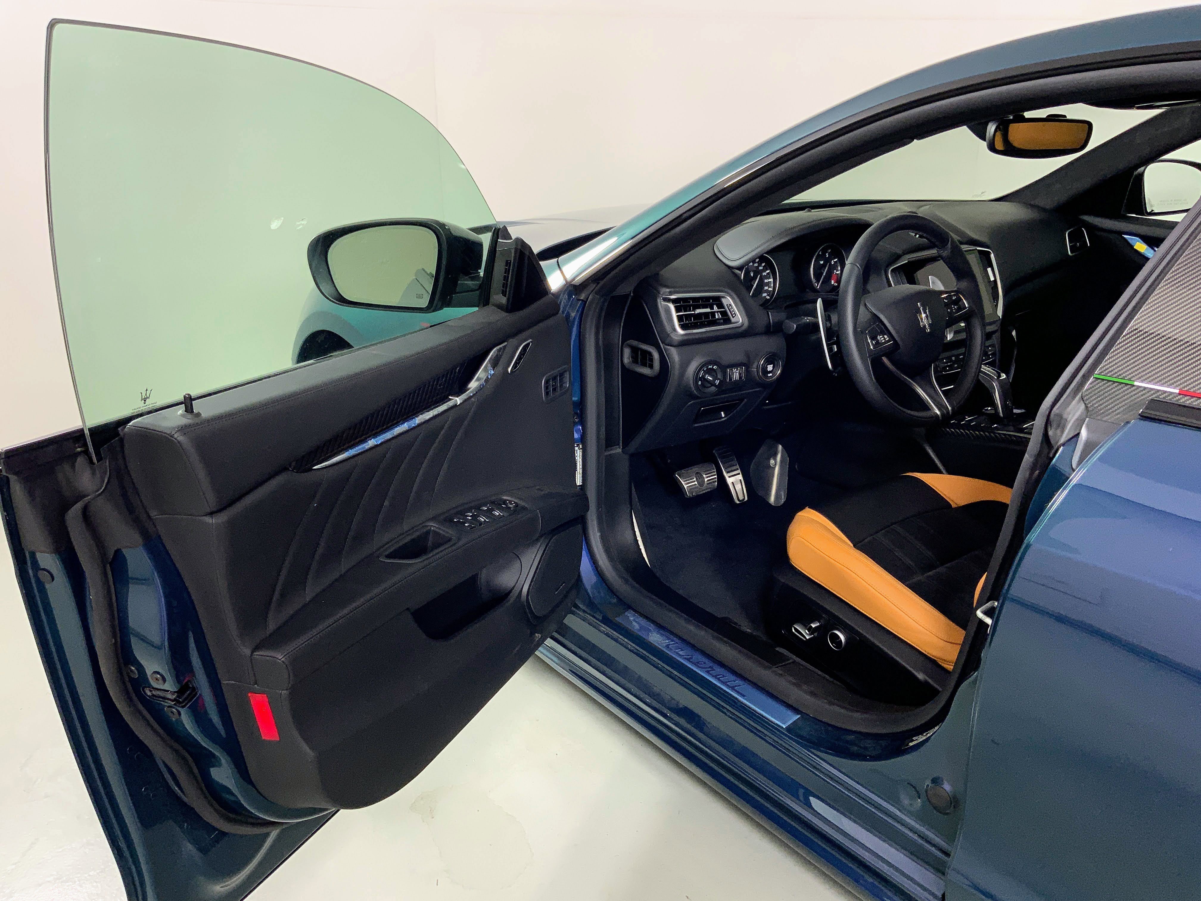 Used 2024 Maserati Ghibli Trofeo image 21