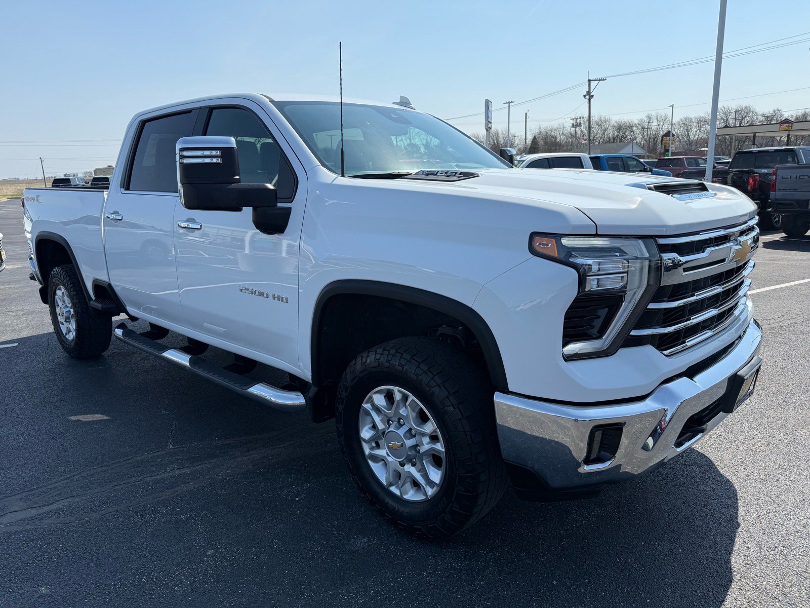 Used 2024 Chevrolet Silverado 2500 LTZ AWD/4WD image 7