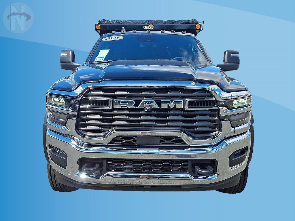 Used 2025 RAM 5500 4x4 Crew Cab image 20