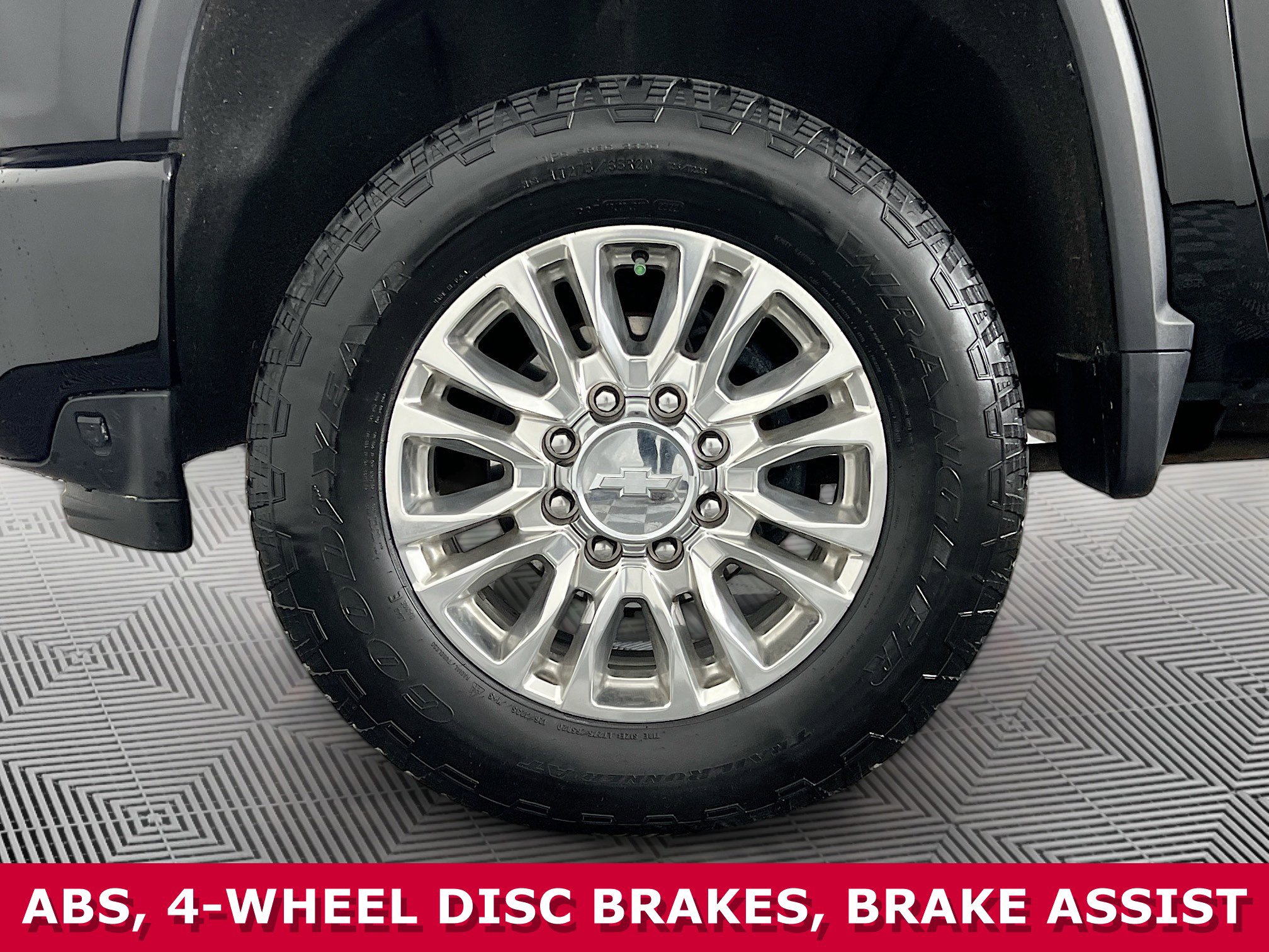 Used 2022 Chevrolet Silverado 2500 High Country image 34