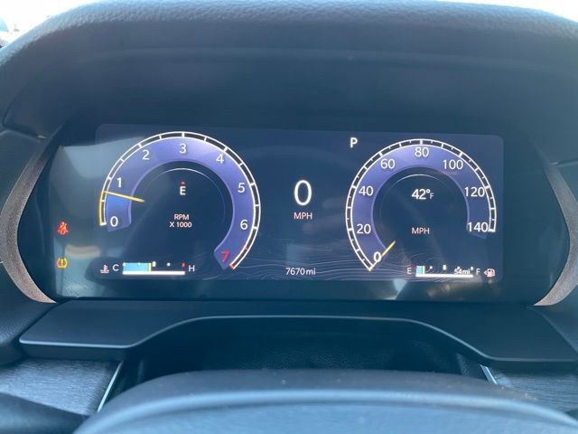 Used 2025 Jeep Grand Cherokee L Limited image 18