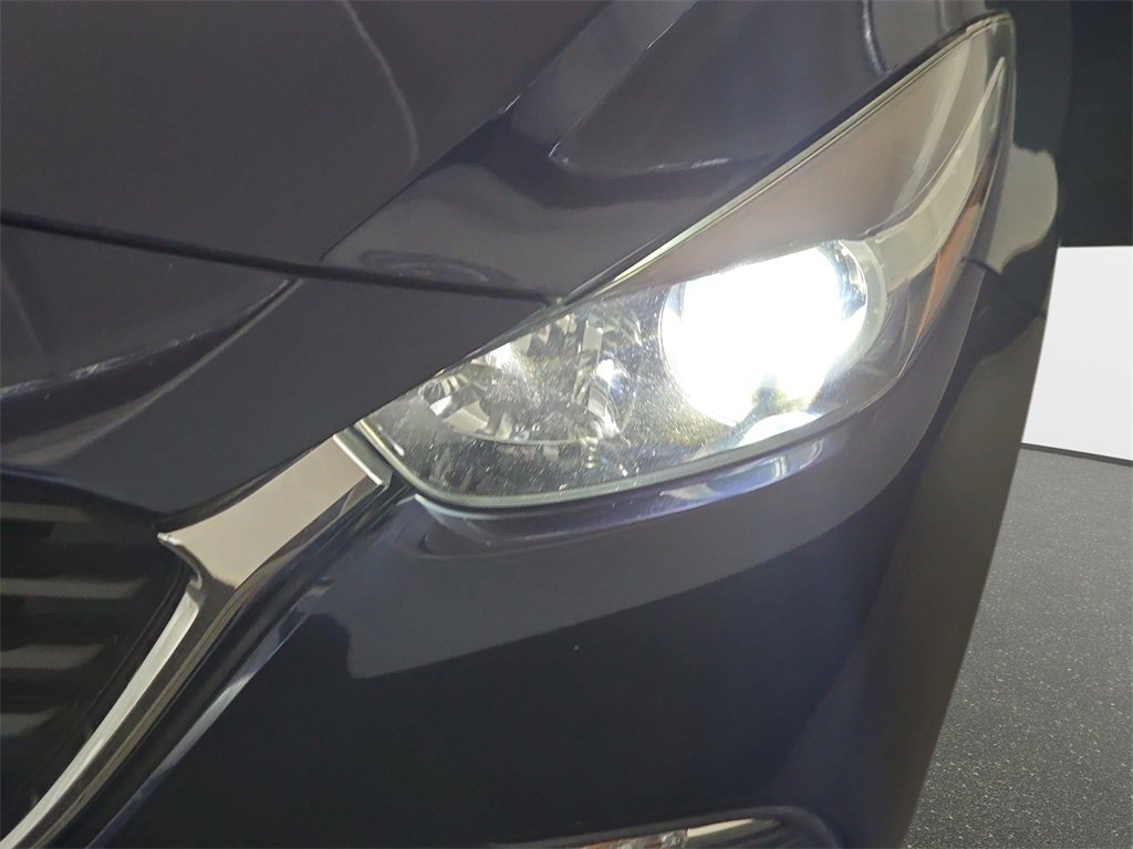 Used 2017 MAZDA MAZDA3 Touring image 30