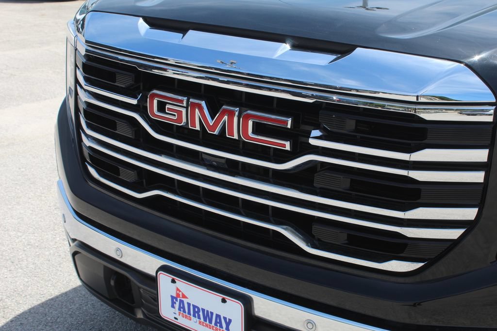 Used 2024 GMC Sierra 1500 SLT w/ SLT Premium Plus Package AWD/4WD image 8