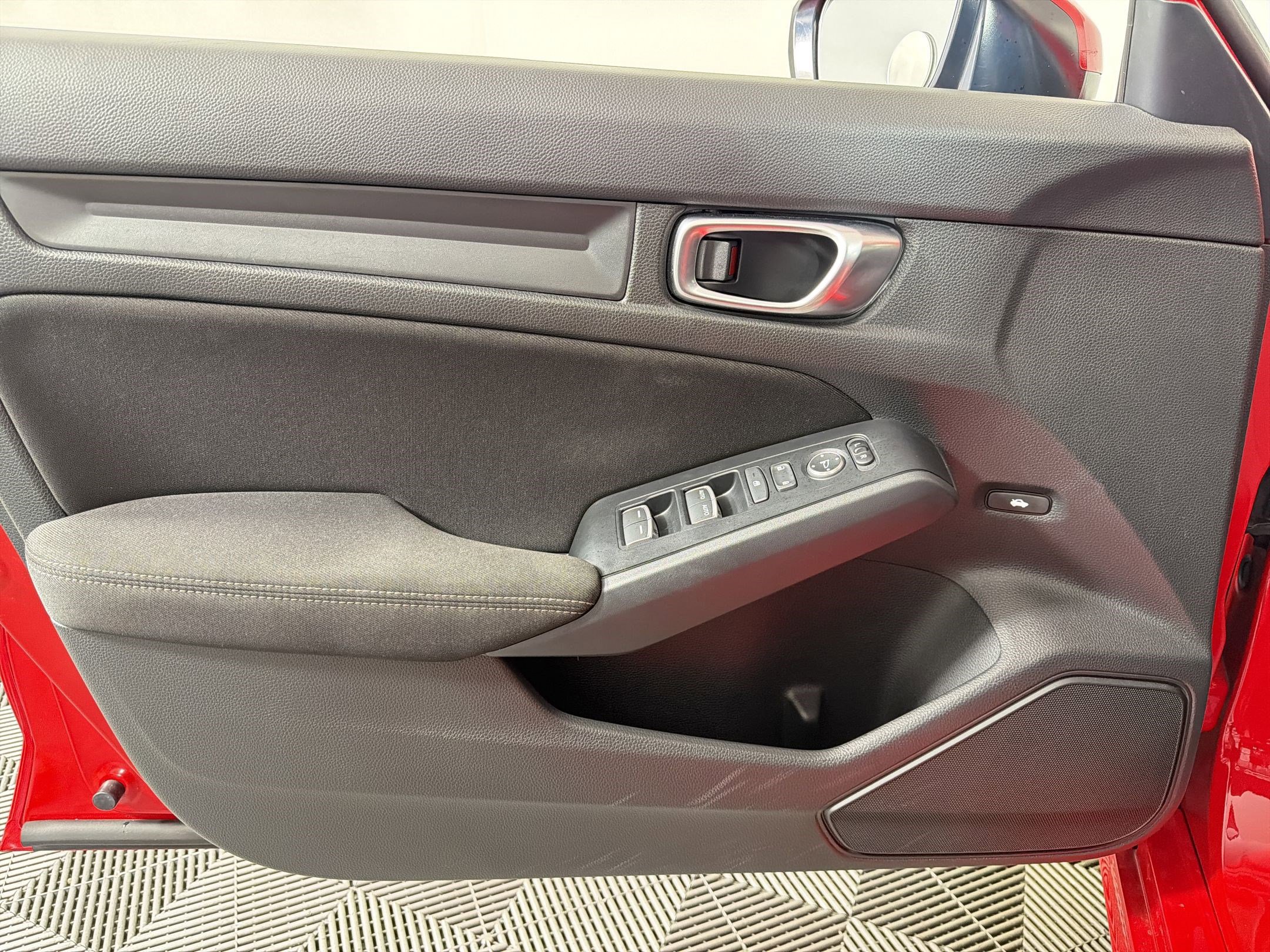 Used 2025 Honda Civic LX image 10