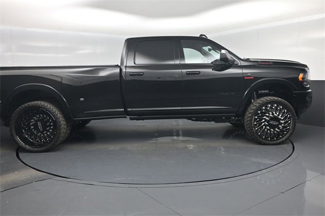 Used 2022 RAM 3500 Limited w/ Max Tow Package image 50