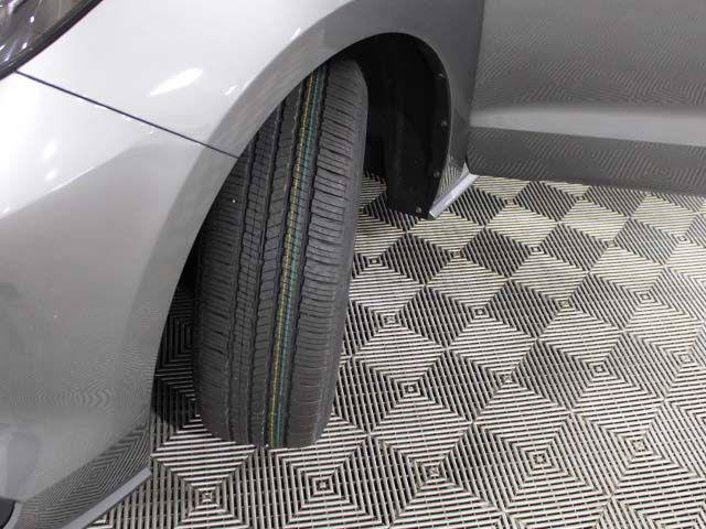 Certified 2026 Toyota Sienna XLE FWD image 17