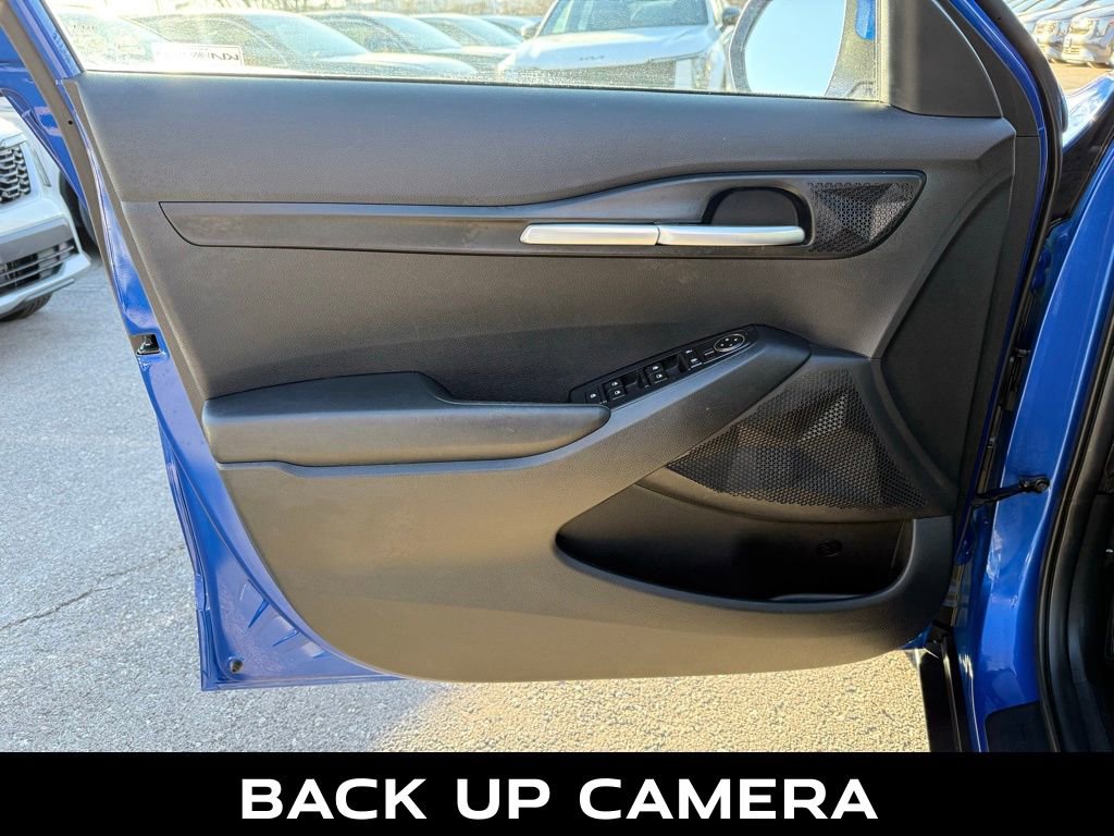 Certified 2023 Kia Seltos LX image 7