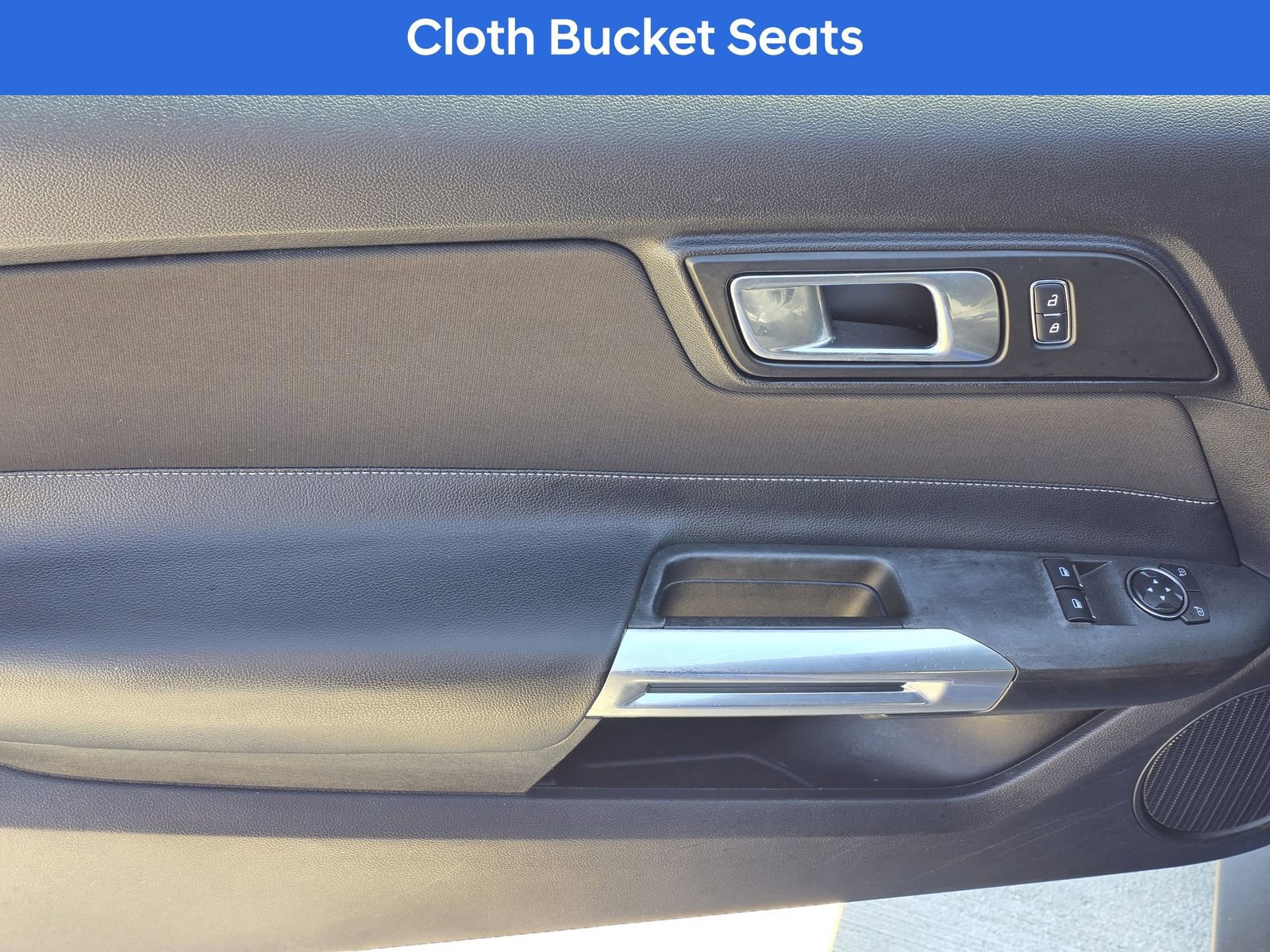 Used 2018 Ford Mustang Coupe image 15