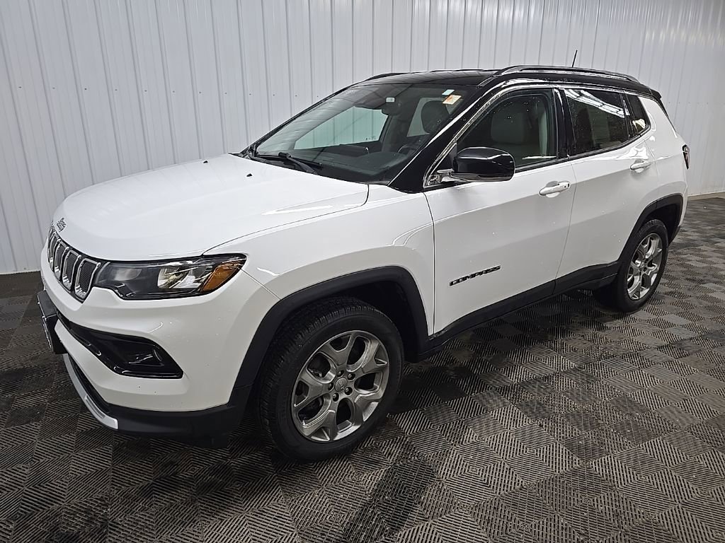 Used 2022 Jeep Compass Limited image 8